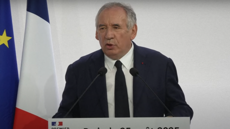 Vote de confiance de Bayrou : les oppositions s’insurgent