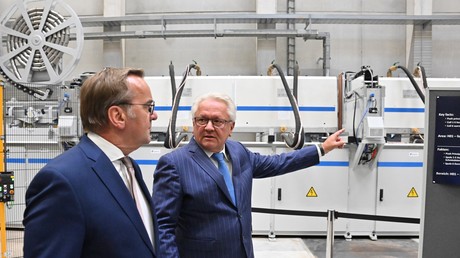 Rheinmetall inaugure en Allemagne la plus grande usine de munitions d’Europe