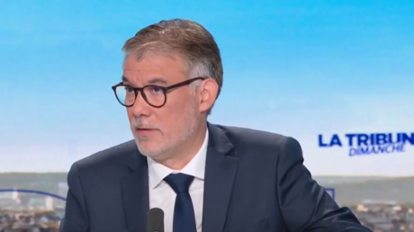 Vote de confiance : le PS se dit prêt à gouverner après avoir rejeté Bayrou