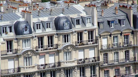 Immobilier : le marché en tension face à la hausse des taux et à la crise politique