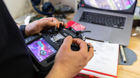 Stockholm : l’ambassade russe à nouveau ciblée par un drone