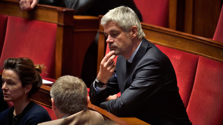 Cacophonie chez LR : Laurent Wauquiez donne aux députés «la liberté de vote»