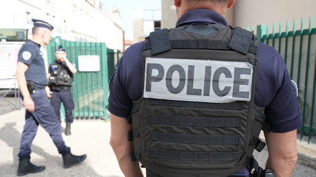 Violences en France : deux hommes tués par balles à Bièvres et à Dijon