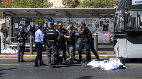 Jérusalem-Est : au moins cinq morts et une quinzaine de blessés dans un attentat à un arrêt de bus