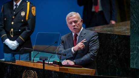 Le roi de Jordanie condamne fermement toute tentative d’annexion de la Cisjordanie