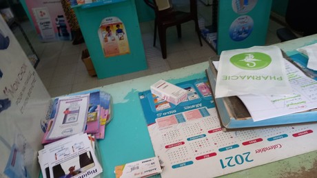 Médicaments et dispositifs médicaux en France : un gaspillage massif pointé par la Cour des comptes