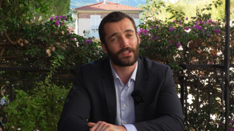 Louis Sarkozy officialise sa candidature aux municipales de Menton