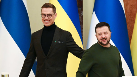 Stubb à Zelensky : «J’ai l’impression d’avoir passé plus de temps avec vous qu’avec ma femme»