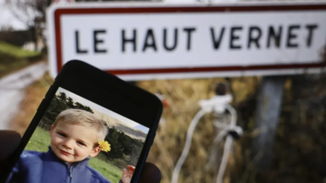 Mort du petit Émile : condamnée pour avoir diffamé son grand-père sur les réseaux