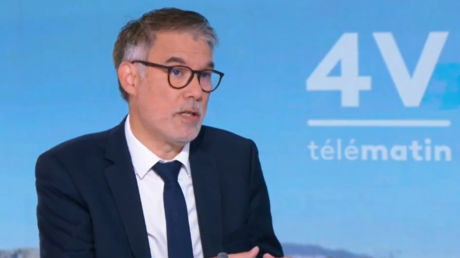 Olivier Faure dans la tourmente : accusations d’antisémitisme après un appel controversé