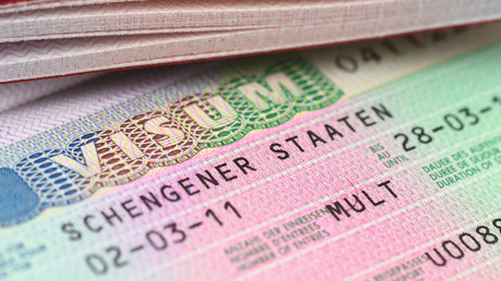 Cinq pays de l’UE bloquent la proposition de restriction des visas pour les Russes