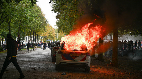 Pays-Bas : des milliers de personnes mobilisées contre la politique migratoire