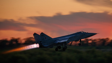 Avions russes menacés par l’Occident ? Le Kremlin dénonce des déclarations «irresponsables»