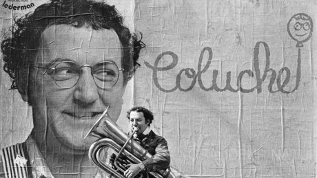 Restos du cœur : il y a 40 ans, Coluche lançait l’idée lors d’une intervention radio