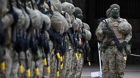 Le Service de renseignement extérieur russe accuse Kiev de préparer une provocation en Pologne