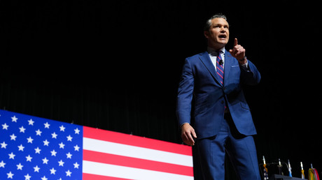 Pete Hegseth promet un tournant radical : fin de la tolérance aux «dérives identitaires» dans l’armée américaine