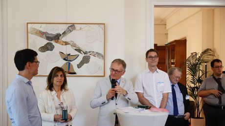 Réduire le nombre de fonctionnaires : la proposition explosive de Philippe Juvin