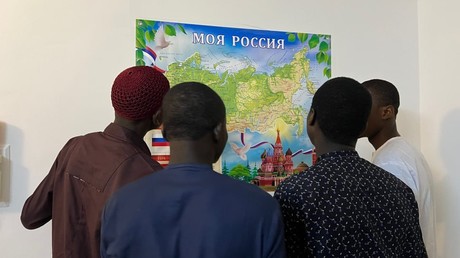 Niger : des cours de russe pour les diplomates