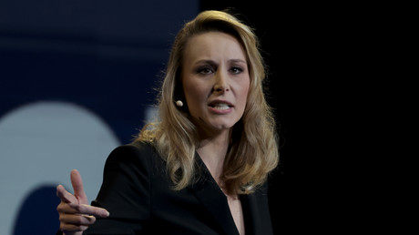 Marion Maréchal relance la bataille contre l’«entrisme» des Frères musulmans au Parlement européen