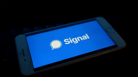 Signal met en garde l’Allemagne contre le projet européen de surveillance des messages