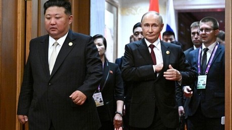 Kim Jong-un adresse ses vœux à Vladimir Poutine pour ses 73 ans, saluant l'amitié « éternelle » entre la  Russie et la Corée du Nord