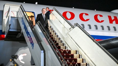 Vladimir Poutine entame une visite de trois jours au Tadjikistan