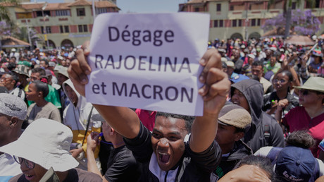 Madagascar : l’armée prend le pouvoir après la destitution de Rajoelina