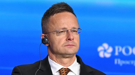 Szijjarto : les attaques contre l'oléoduc Droujba sont des atteintes à la souveraineté de la Hongrie