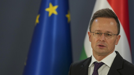 La Hongrie devrait battre un nouveau record d'importations de gaz russe d'ici fin 2025, selon Szijjarto