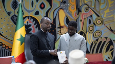 Sénégal : un Livre blanc remis au président Faye pour «réhabiliter la vérité historique» sur le massacre de Thiaroye