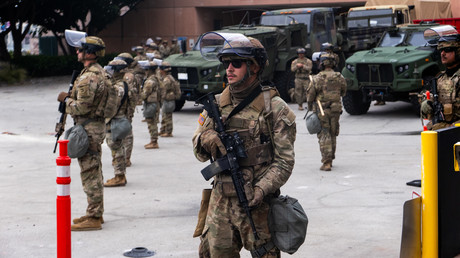 États-Unis : l'administration Trump exhorte la Cour suprême à autoriser le déploiement de la Garde nationale à Chicago