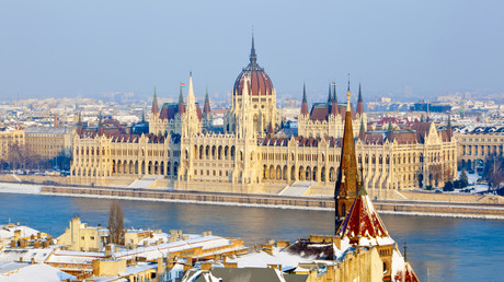 Le Kremlin explique le choix de Budapest pour la rencontre Poutine-Trump