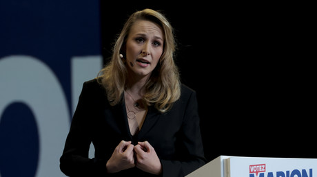 Marion Maréchal accuse Rima Hassan de jubiler devant les exécutions du Hamas