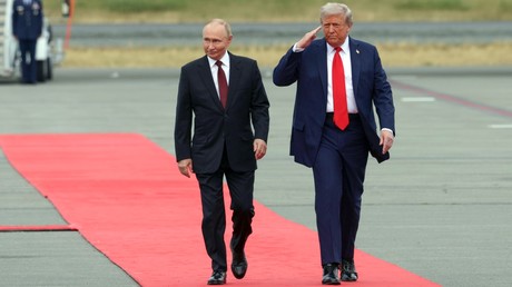 Entre vérité et manipulation : la guerre de l’information autour du sommet de Budapest