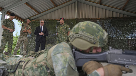 Le Royaume-Uni déploie un petit contingent militaire en Israël à la demande des États-Unis