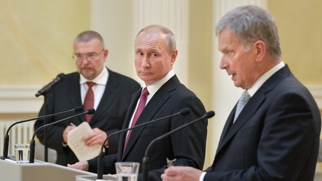 La fin de la neutralité finlandaise : les derniers échanges entre Poutine et Niinistö