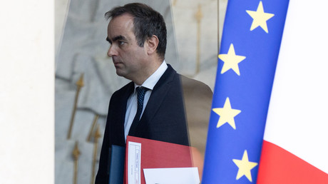 Crise politique en France : le gouvernement acte la suspension de la réforme des retraites dans le budget de la Sécurité sociale