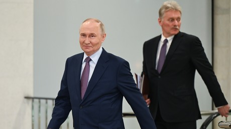 Poutine a toujours montré du respect même au «plus pitoyable des chefs d’État», selon Peskov