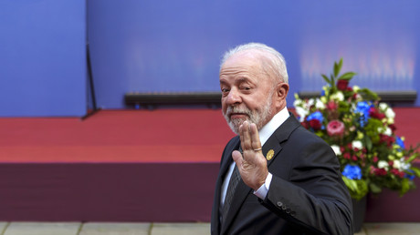 Tarifs douaniers: Donald Trump va rencontrer Lula