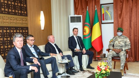 Mali : écoles fermées et accord stratégique avec la Russie face à la crise pétrolière