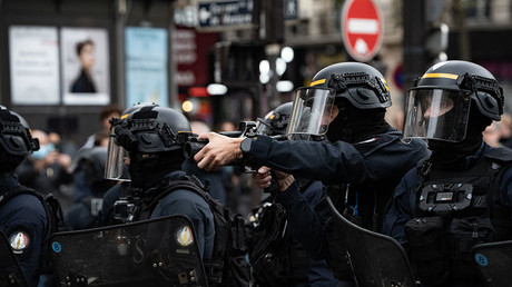 21,8 millions d’euros pour des lance-grenades : la France muscle sa réponse aux manifestations