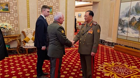 Le vice-ministre russe de la Défense en visite à Pyongyang pour renforcer la coopération militaire avec la Corée du Nord