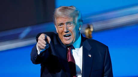 La France «ne vaut pas mieux» que la Chine, selon Donald Trump