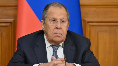 Lavrov : la Russie continuera d’apporter l’assistance nécessaire aux pays africains
