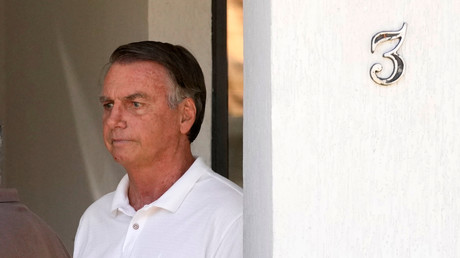 Brésil : l'ex-président Jair Bolsonaro placé en détention provisoire