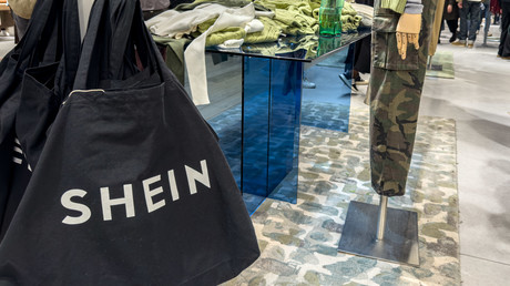 Shein : le gouvernement français va demander une suspension d’au moins trois mois du site du géant chinois