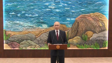 Réunion de l'Organisation du traité de sécurité collective au Kirghizstan : Vladimir Poutine tient une conférence de presse