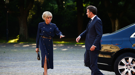Pièces Jaunes : la gestion de Brigitte Macron sous le feu des critiques