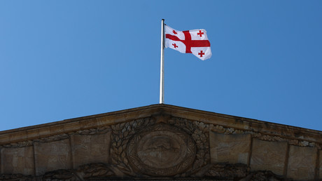 La Géorgie poursuit la BBC pour désinformation sur l'utilisation d'une prétendue arme chimique lors des manifestations en 2024