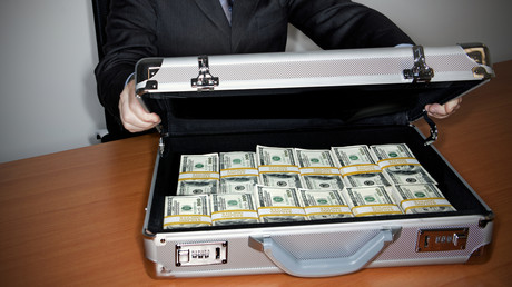 Renseignement russe : un vaste circuit de munitions surfacturées aurait été mis en place par l'Occident pour Kiev